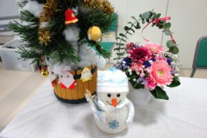 『大土居公民館』クリスマスフラワーアレンジメント講座